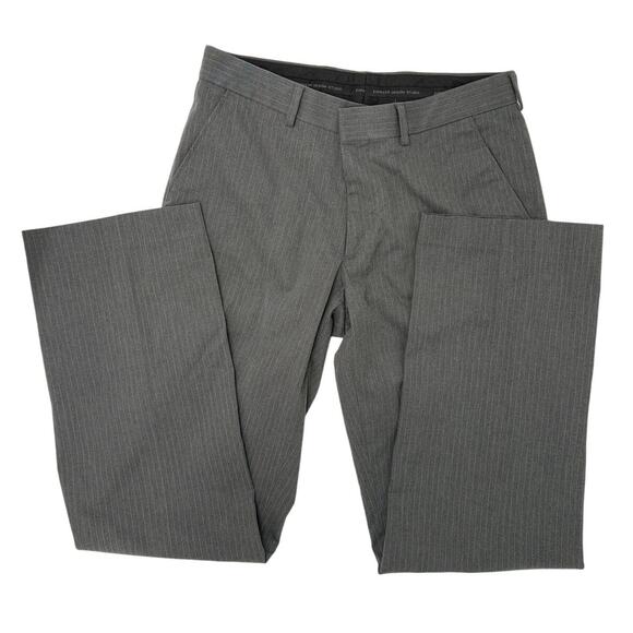 Express Men’s Gray Pinstripe Dress Pants – Size 30x32, Sharp & Stylish - Picture 2 of 5
